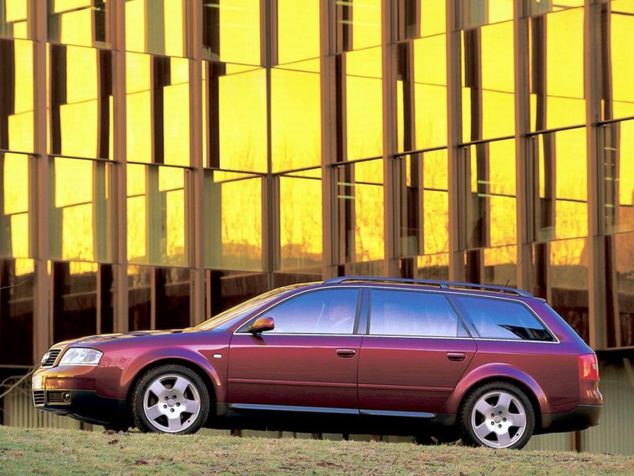  Audi A6 4.2 Quattro Avant (4B, C5) 1999 года  (фото 5 из 5)